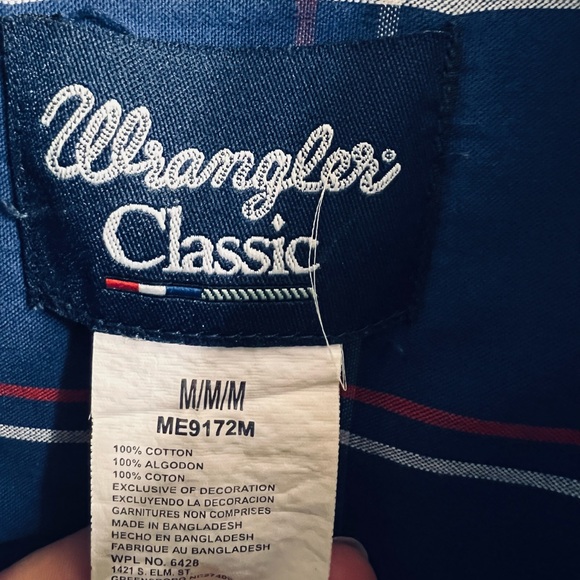 SOLD. Wrangler Classic button down dress shirt. Dark blue w/red&white stripes. - Picture 2 of 2